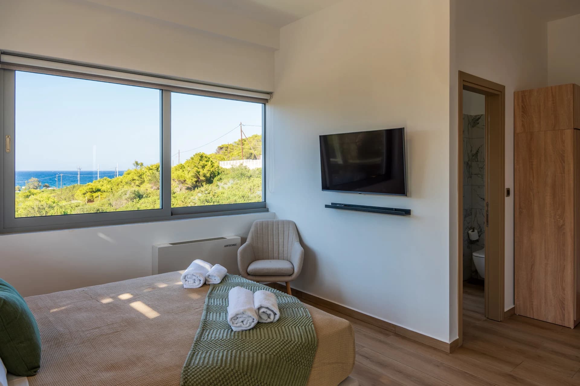 Bedroom 2 view 1