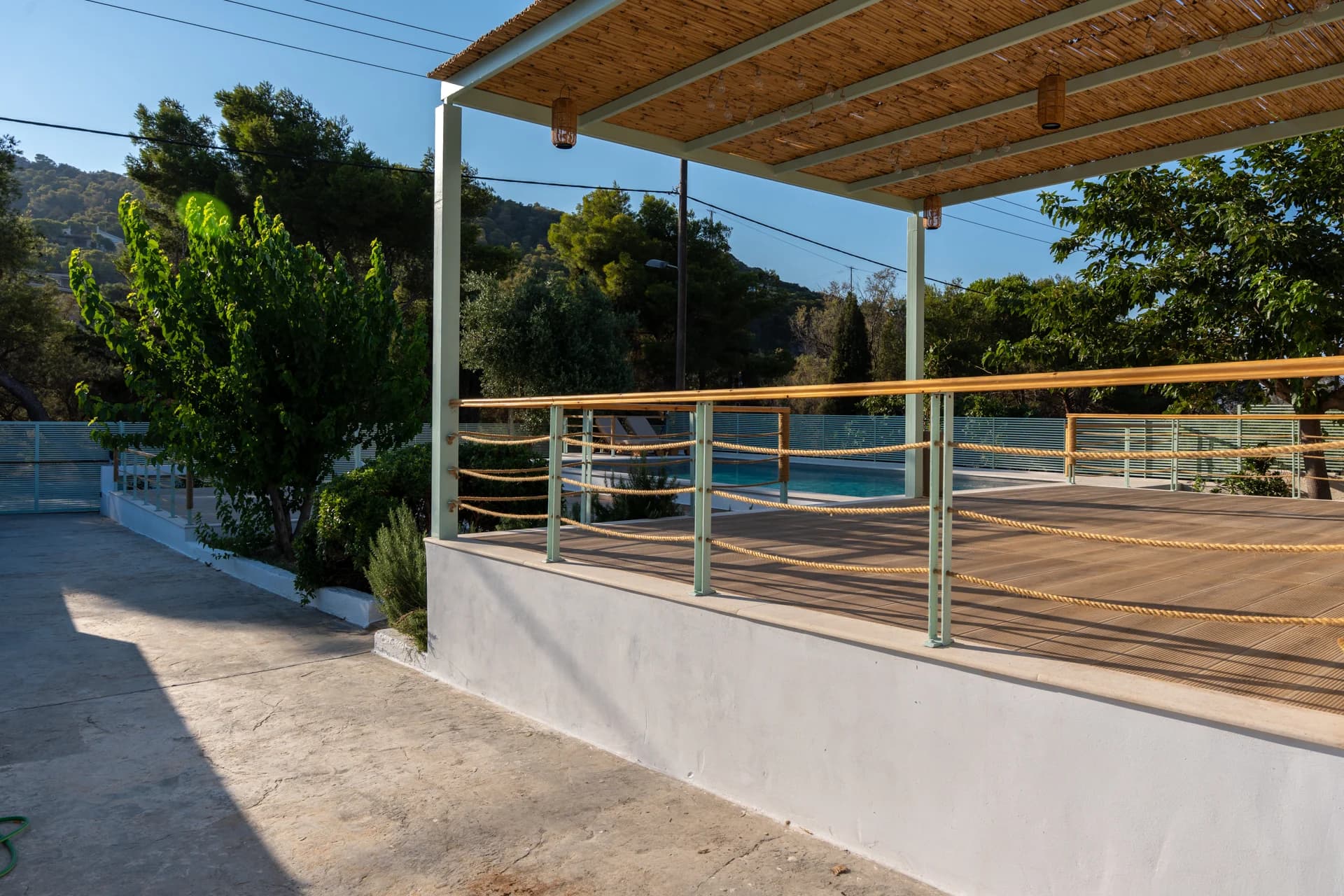 Exterior view 11