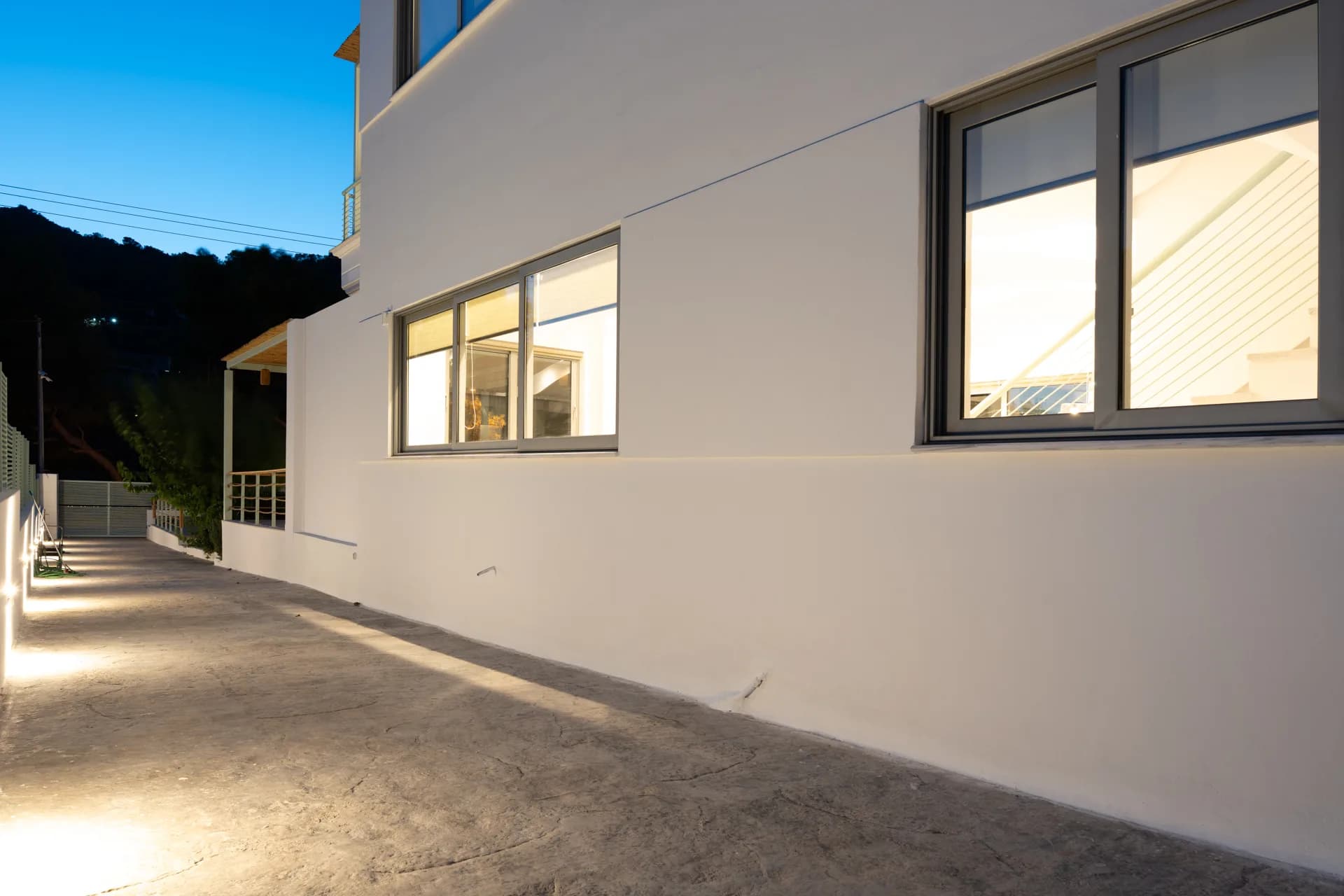Exterior view 12