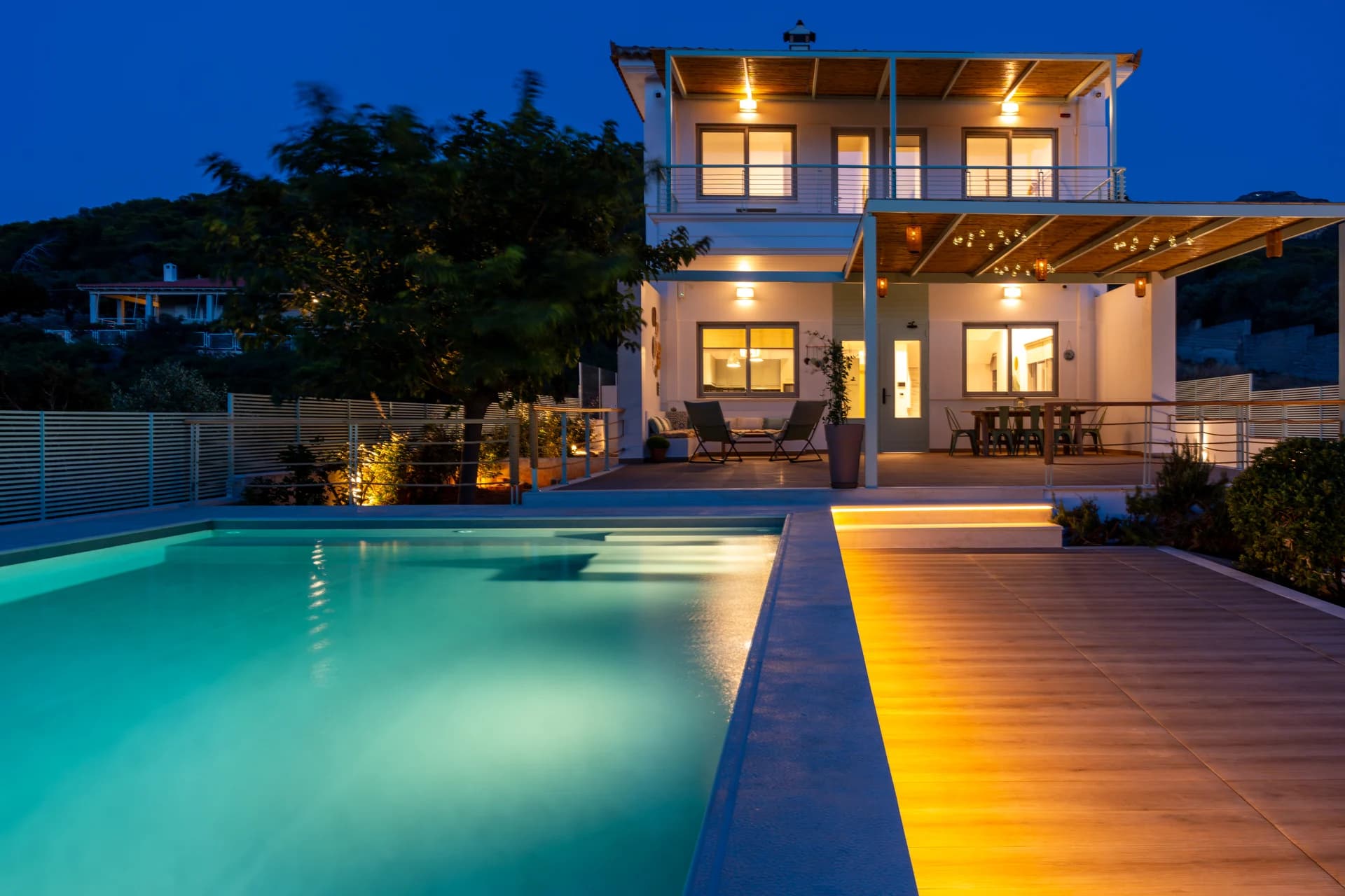 Exterior view 5